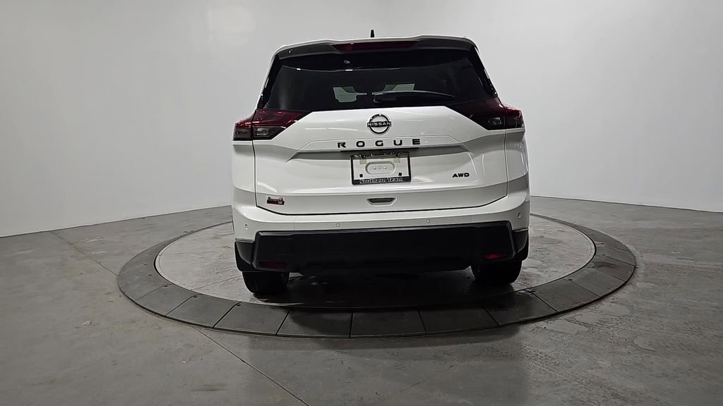 New 2026 Nissan Rogue SV image 4