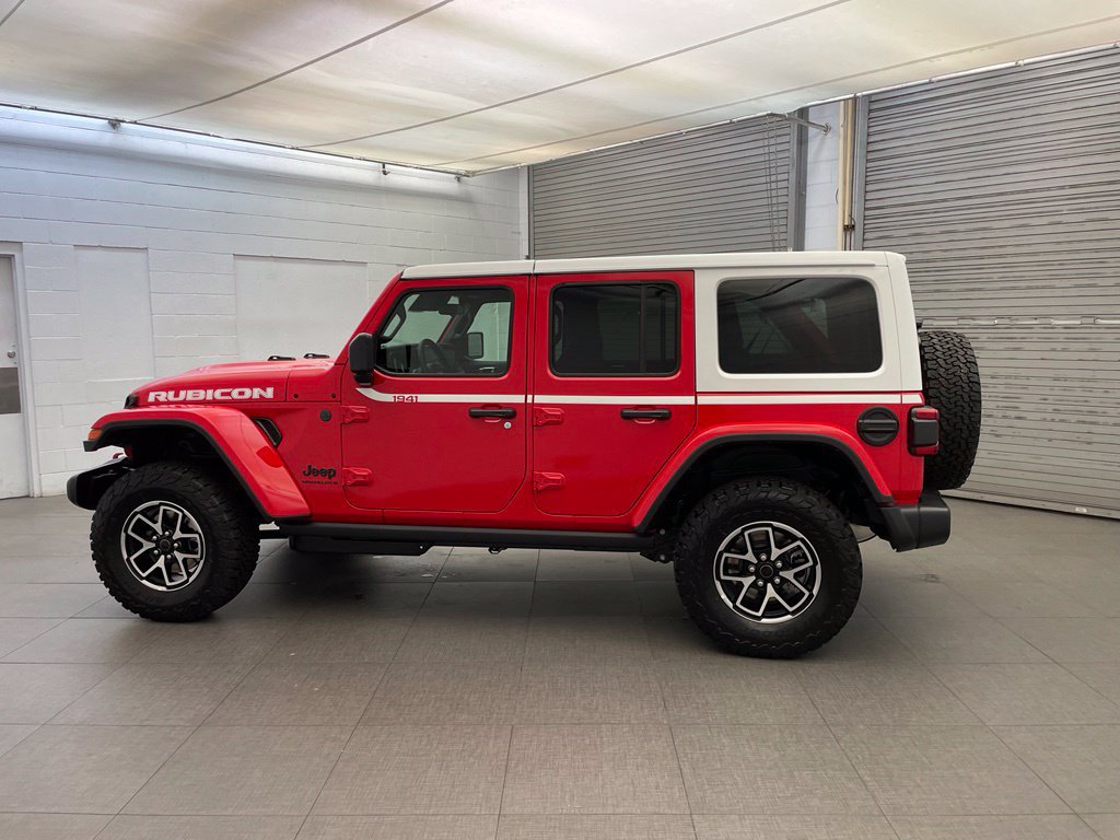 New 2026 Jeep Wrangler Unlimited Rubicon w/ Whitecap Package AWD/4WD image 5