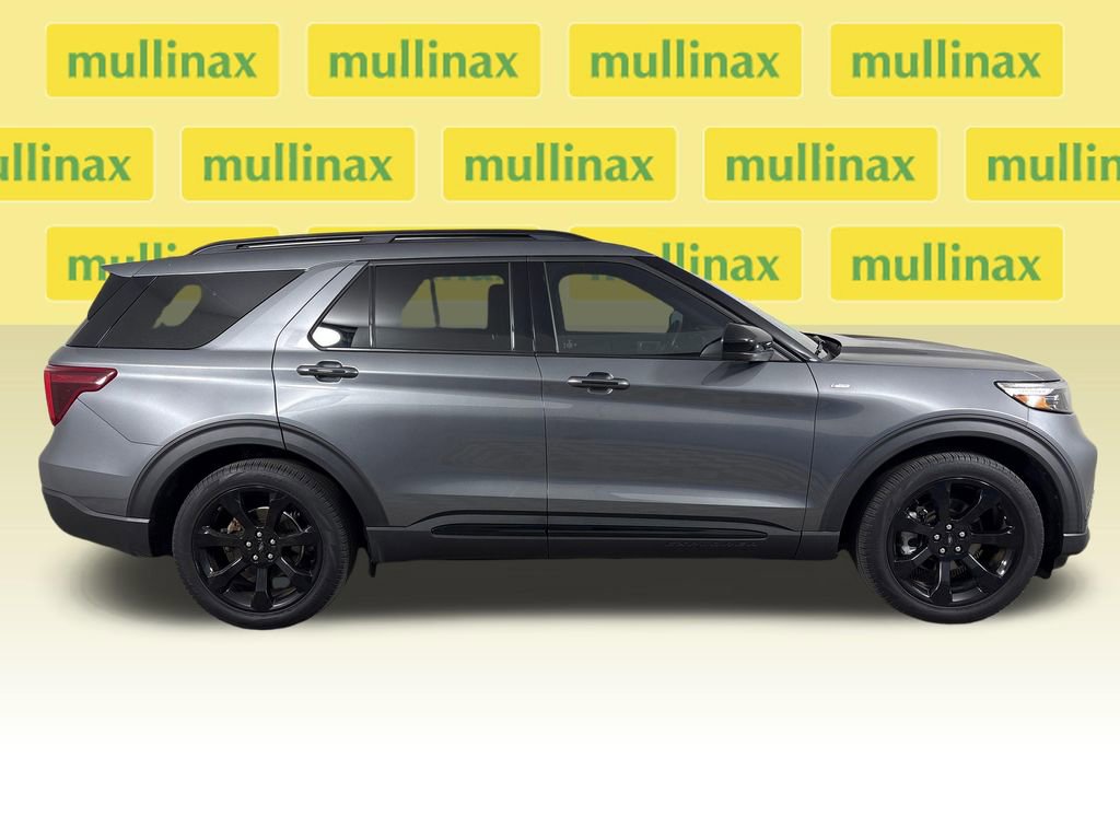 Certified 2023 Ford Explorer ST-Line w/ Class IV Trailer Tow Package RWD image 7