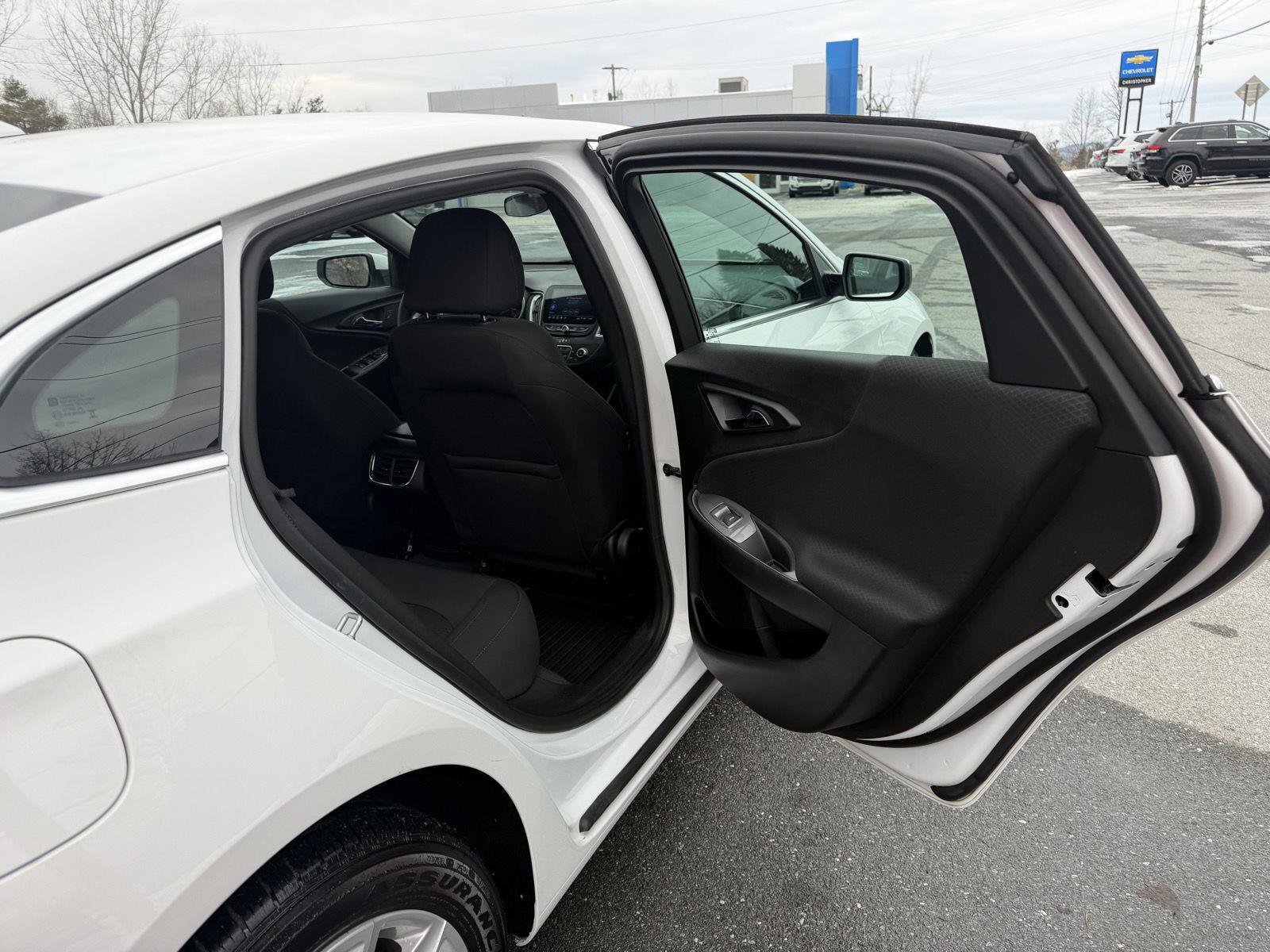 Certified 2024 Chevrolet Malibu LT image 41