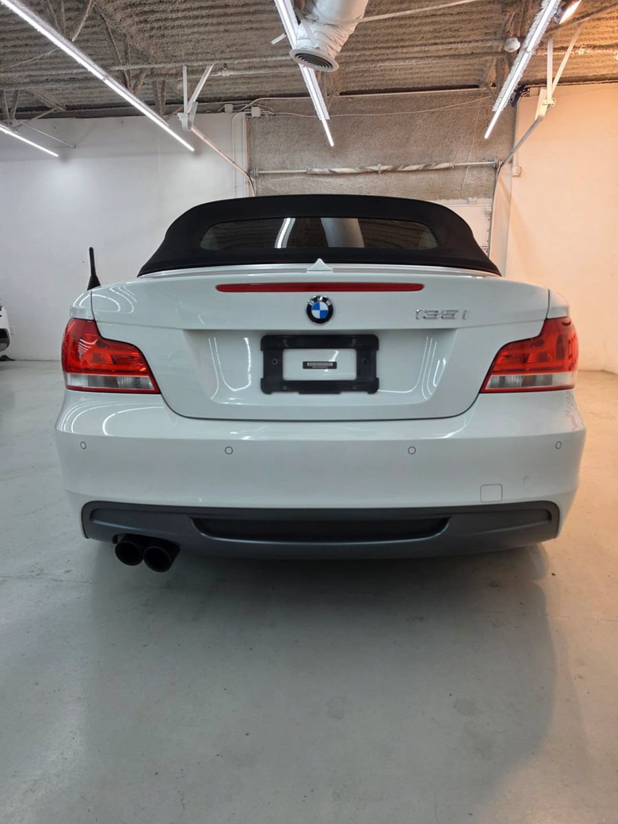 Used 2013 BMW 135i Convertible RWD image 12
