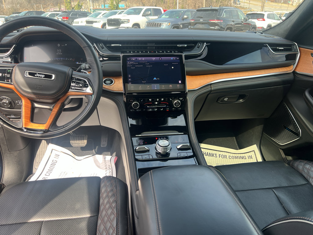 Used 2023 Jeep Grand Cherokee L Summit image 8