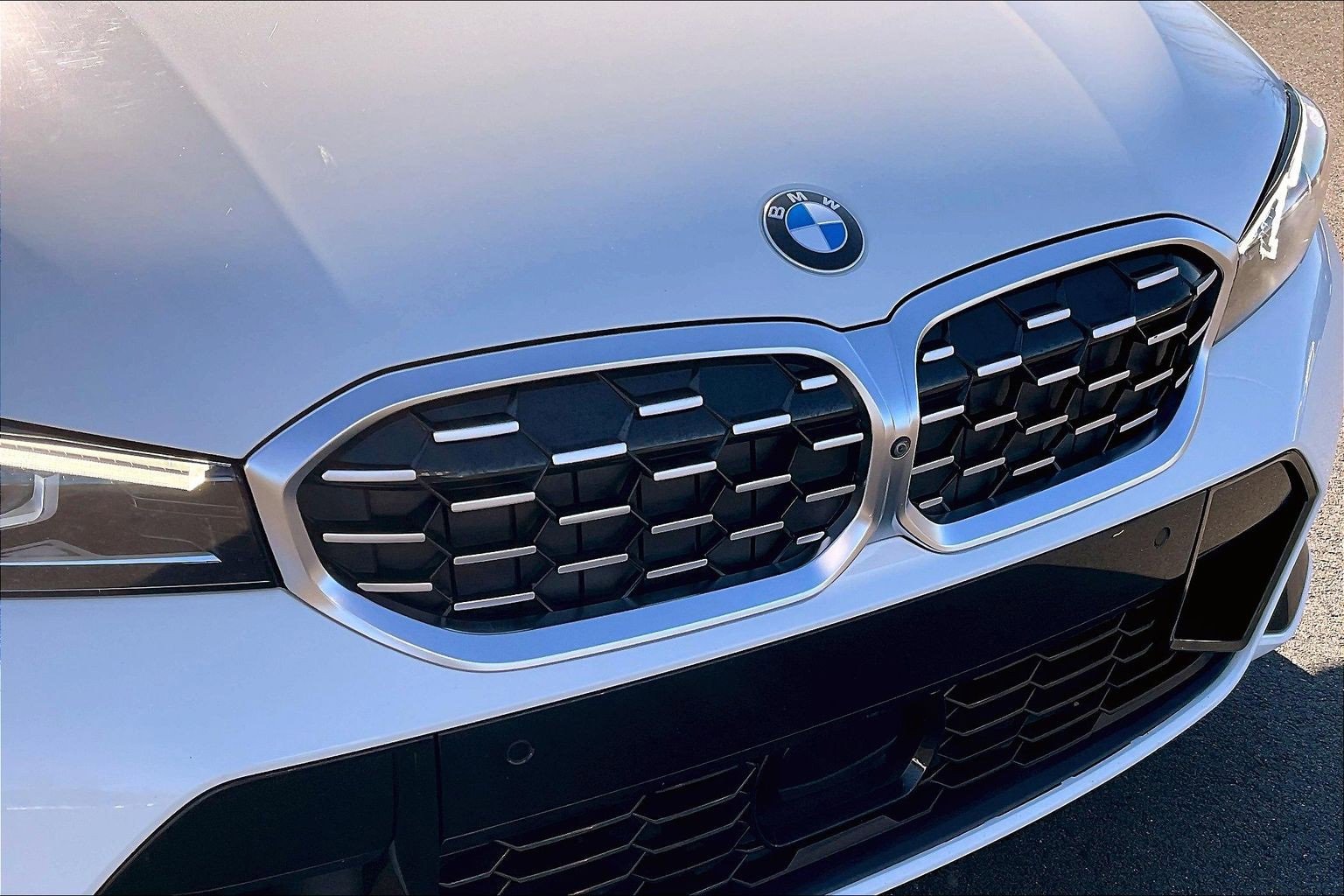 Used 2023 BMW M340i xDrive image 33