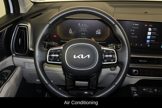 Used 2025 Kia Sorento S FWD image 6
