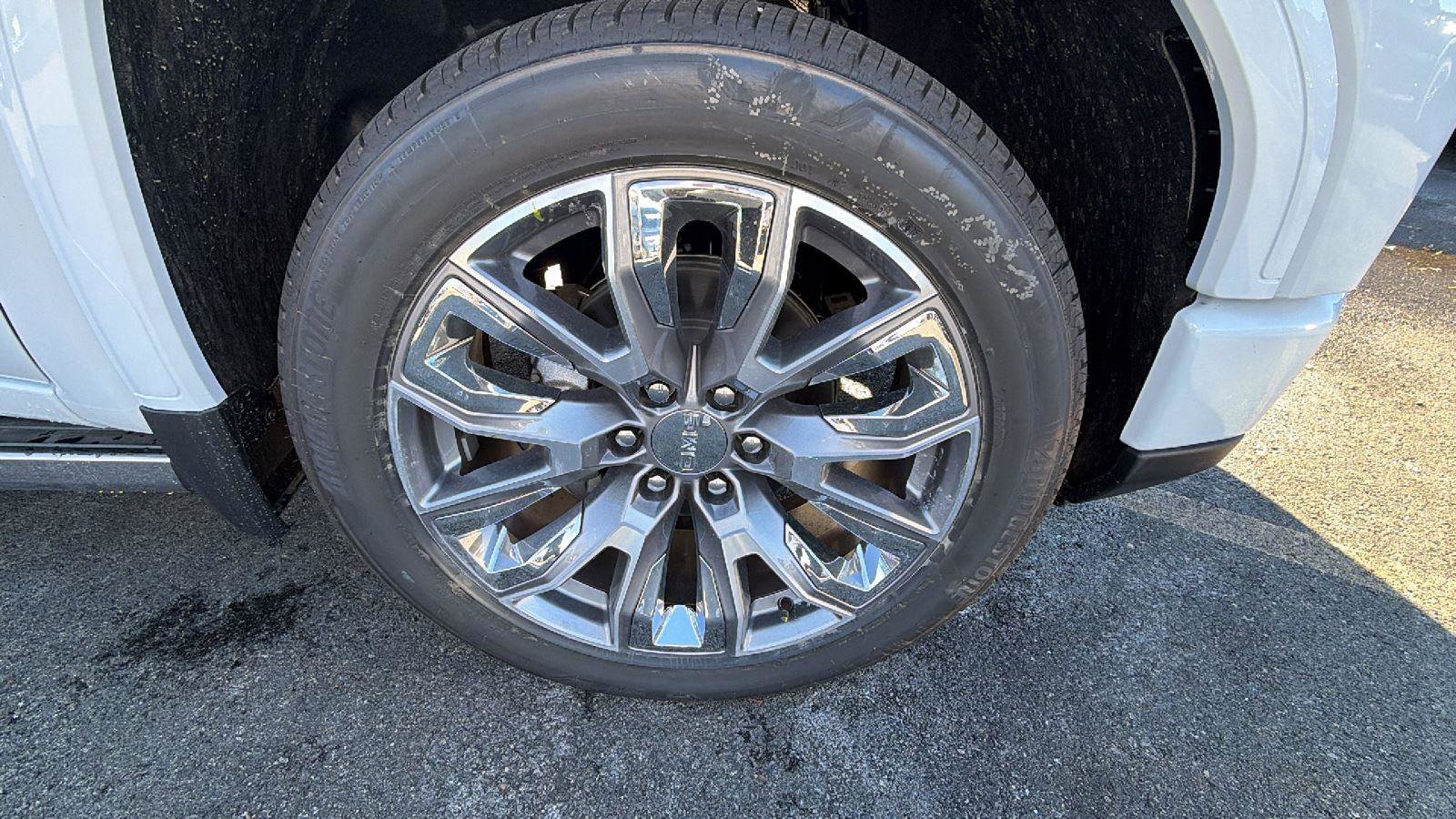 New 2026 GMC Sierra 1500 Denali w/ Denali Reserve Package image 9