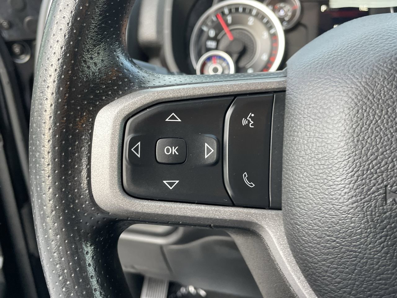 Used 2024 RAM 3500 Tradesman w/ Chrome Appearance Group image 28