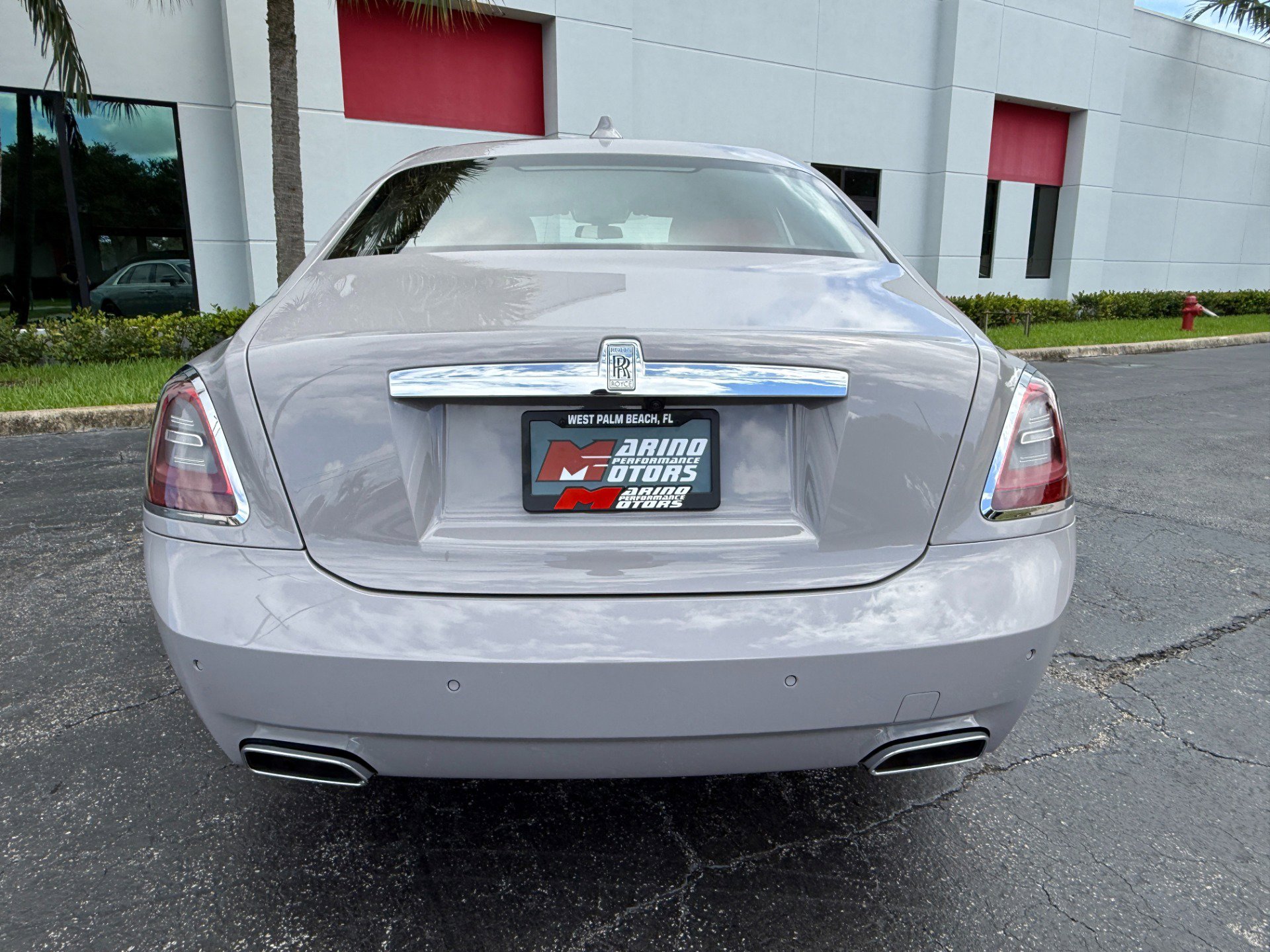Used 2022 Rolls-Royce Ghost image 22