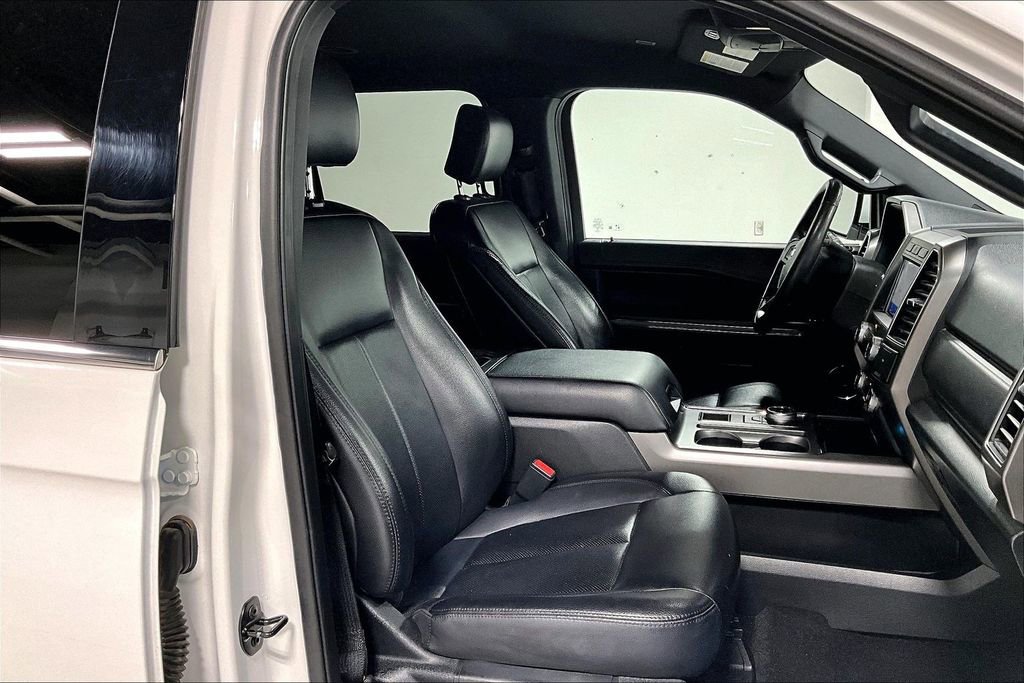 Used 2020 Ford Expedition XLT w/ Equipment Group 201A image 10