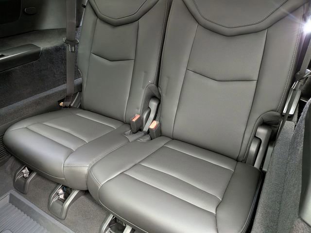 Certified 2024 Cadillac XT6 Premium Luxury w/ LPO, Floor Liner Package image 24