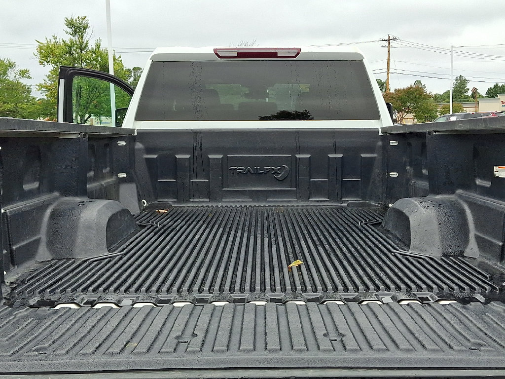 Used 2025 Chevrolet Silverado 2500 LT w/ Convenience Package AWD/4WD image 29