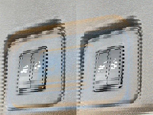 Certified 2024 Nissan Rogue SV image 12