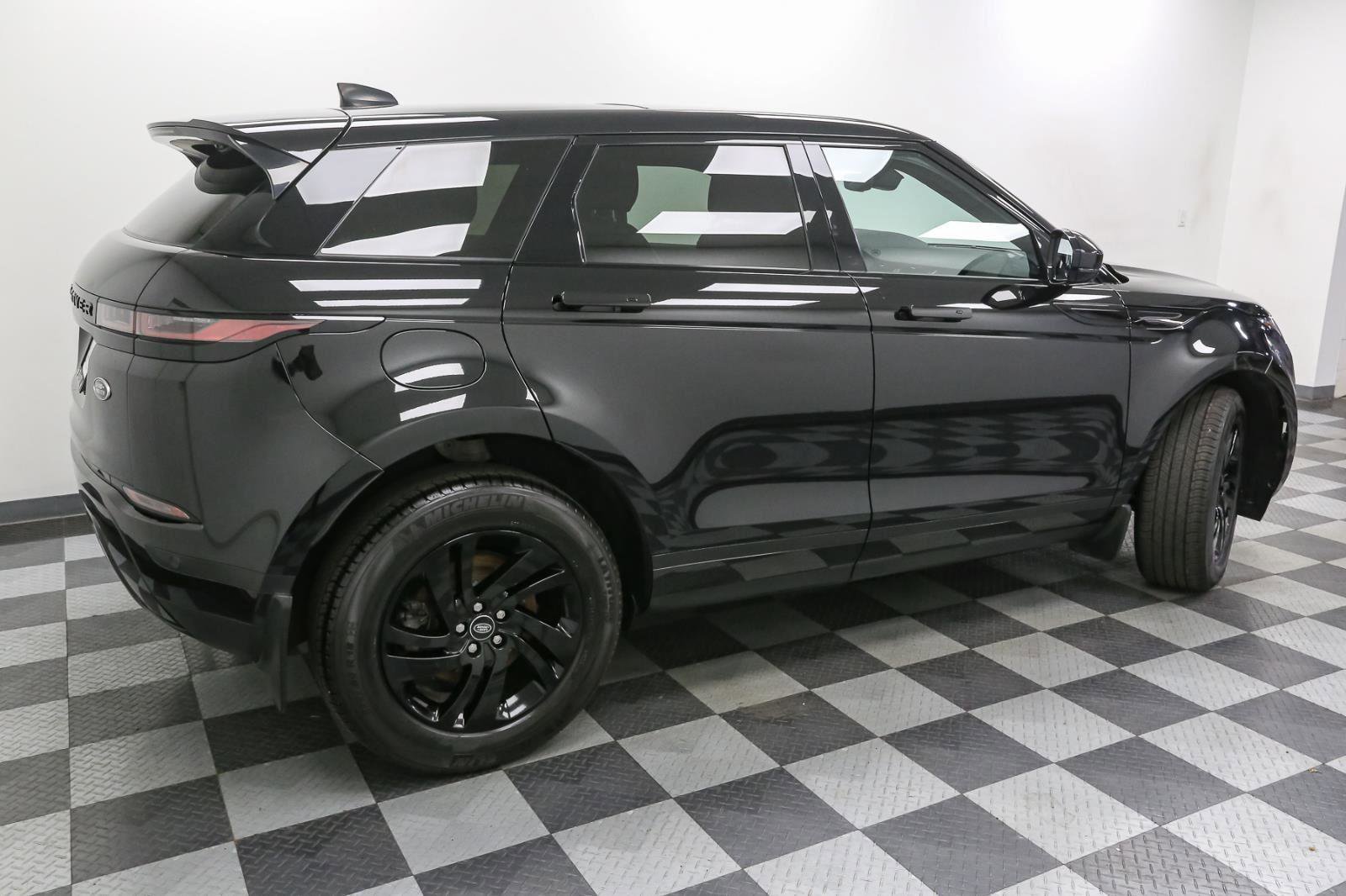 Used 2023 Land Rover Range Rover Evoque S image 8
