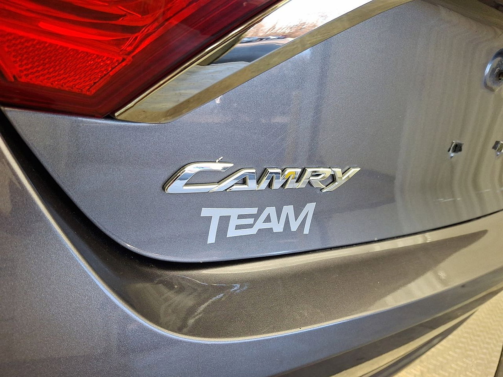 Certified 2017 Toyota Camry SE w/ Moonroof Package image 23