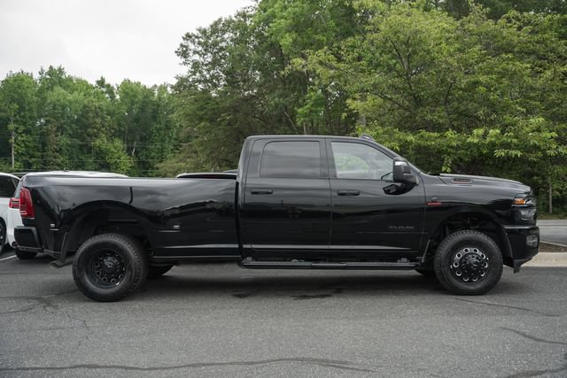 New 2026 RAM 3500 Big Horn AWD/4WD image 4