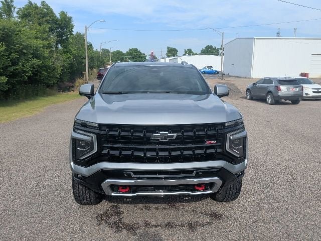 Certified 2025 Chevrolet Suburban Z71 AWD/4WD image 8