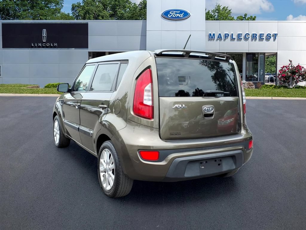 Used 2012 Kia Soul + FWD image 3