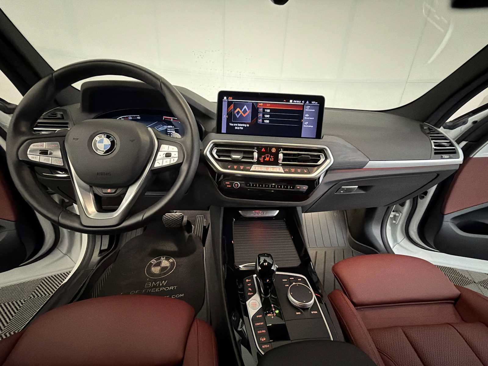 Used 2024 BMW X3 xDrive30i w/ Premium Package AWD/4WD image 14