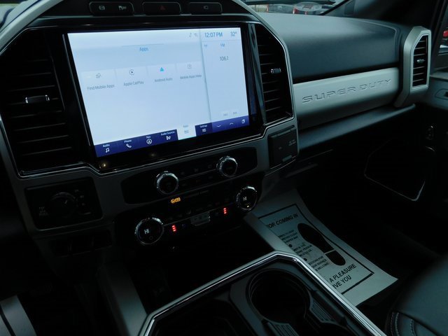 Used 2022 Ford F250 Lariat w/ Chrome Package image 30