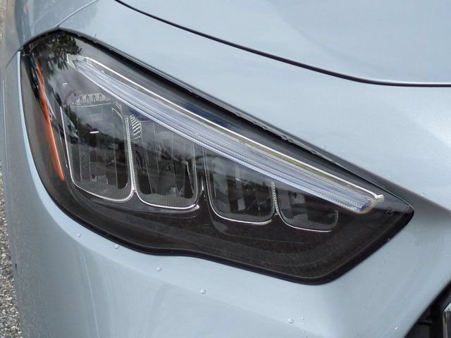 New 2026 Mercedes-Benz GLA 35 AMG 4MATIC image 10