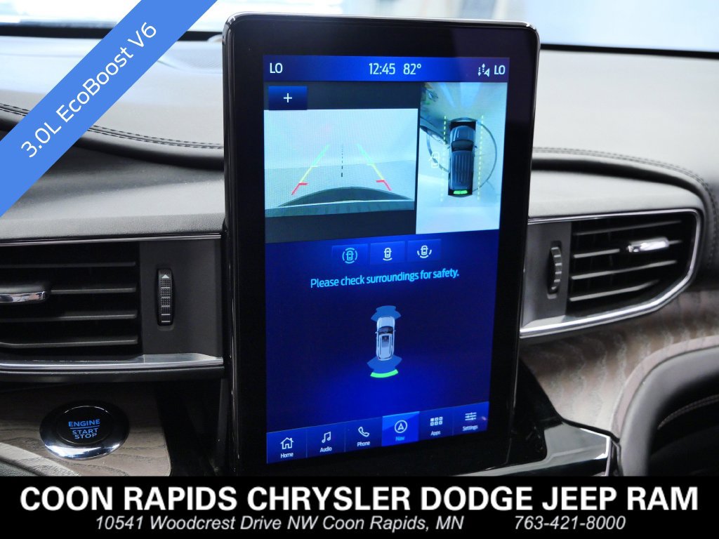 Used 2022 Ford Explorer Platinum w/ Equipment Group 601A AWD/4WD image 28