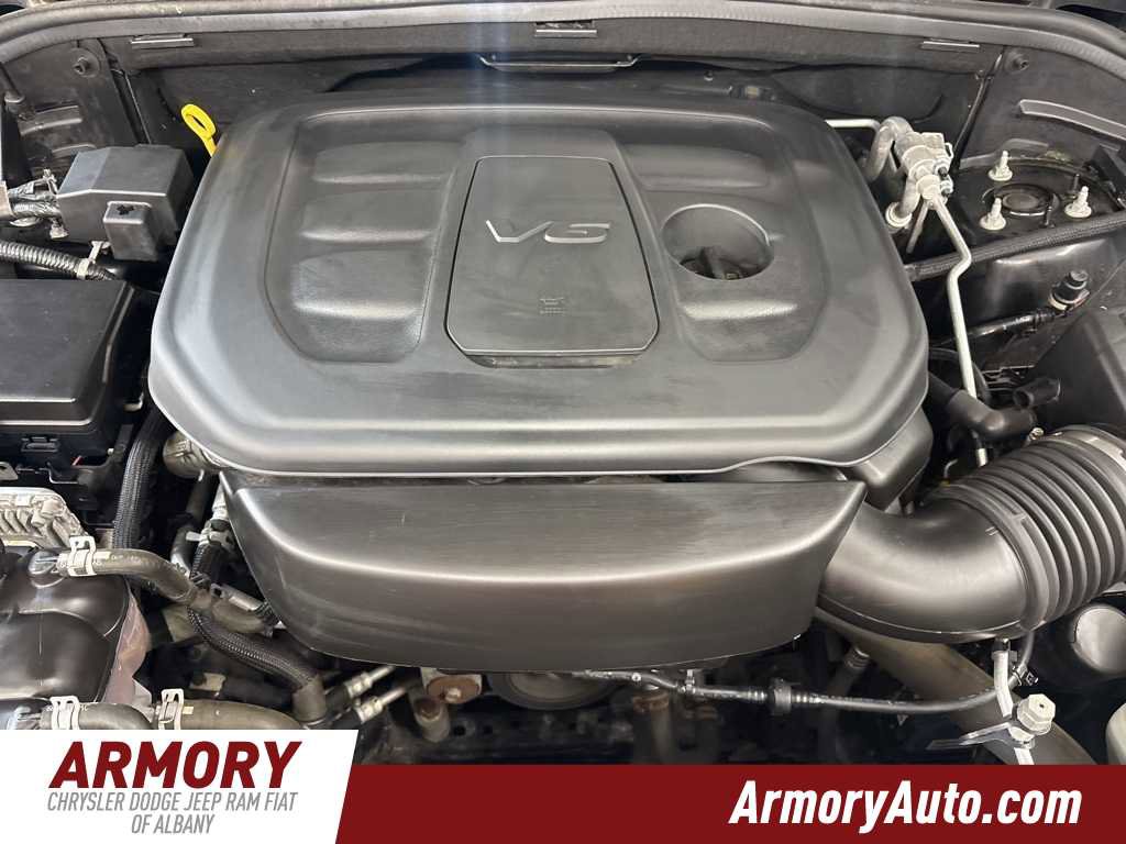 Used 2020 Jeep Grand Cherokee Laredo w/ 18" Wheel & 8.4" Radio Group image 40