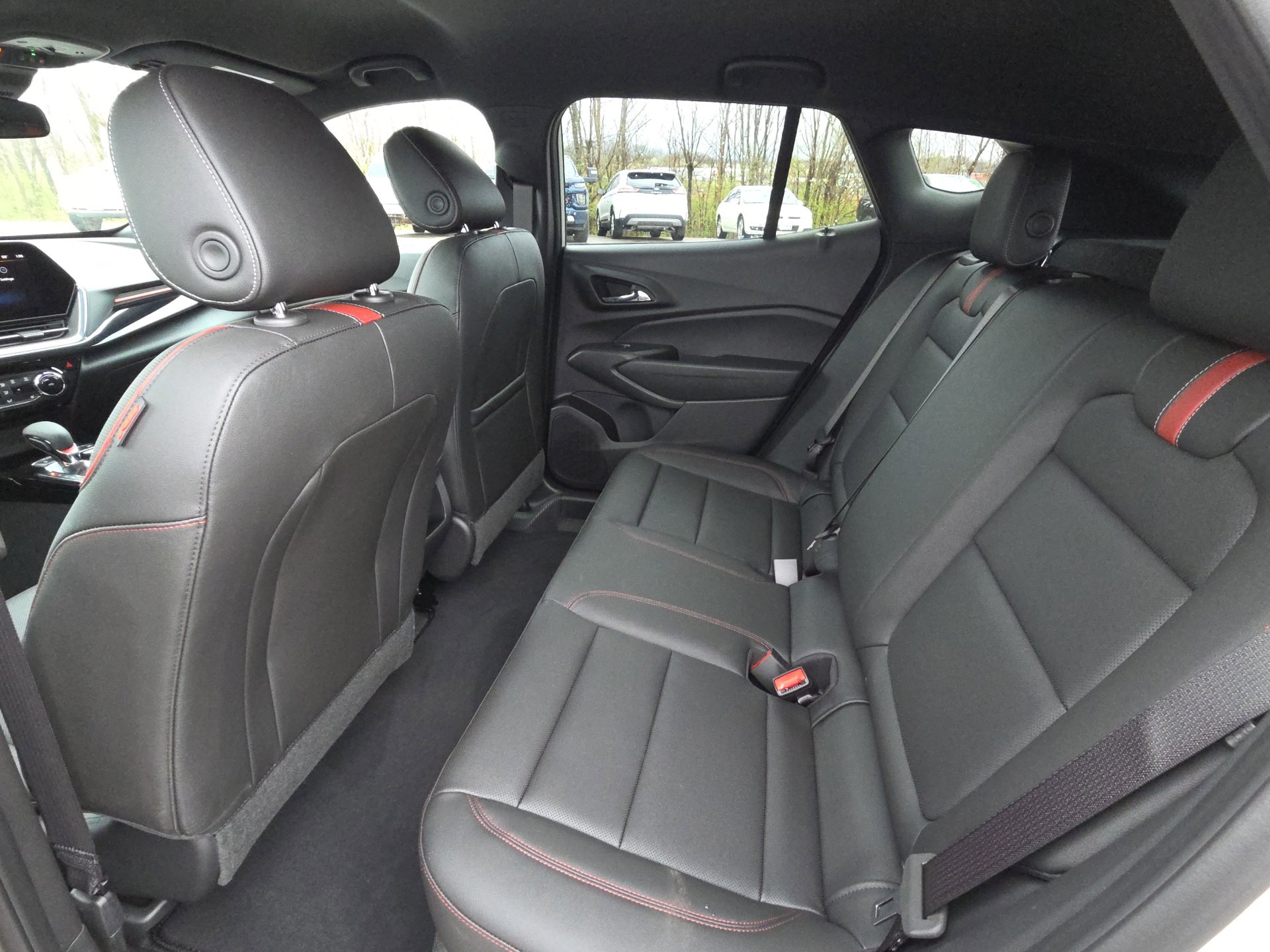 New 2026 Chevrolet Trax RS w/ Driver Confidence Package image 28