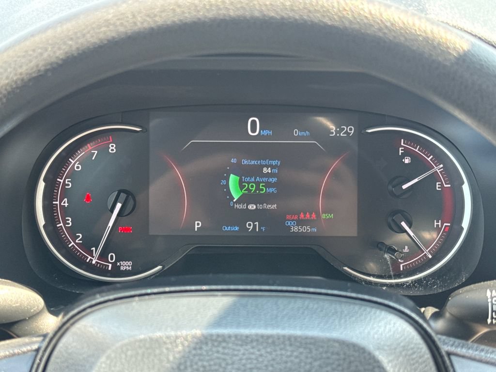 Used 2025 Toyota RAV4 XLE AWD/4WD image 17