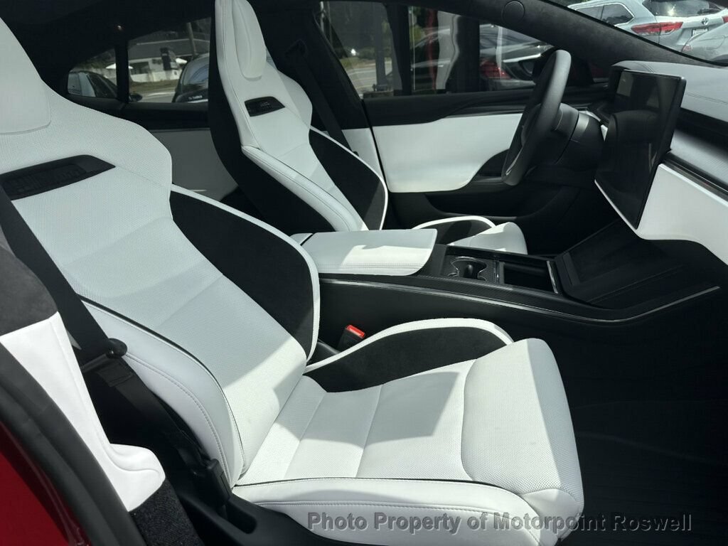 Used 2026 Tesla Model S Plaid AWD/4WD image 27