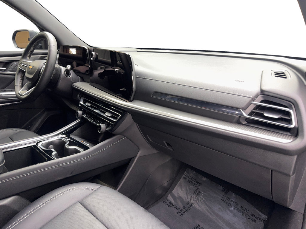 Used 2026 Chevrolet Traverse LT FWD image 58