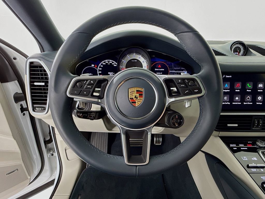 Certified 2023 Porsche Cayenne S AWD/4WD image 15
