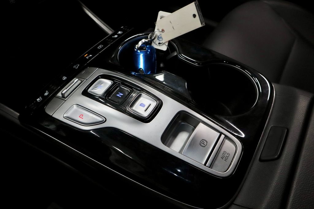 Certified 2024 Hyundai Tucson Limited FWD image 36
