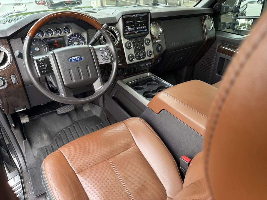 Used 2016 Ford F350 Platinum image 21