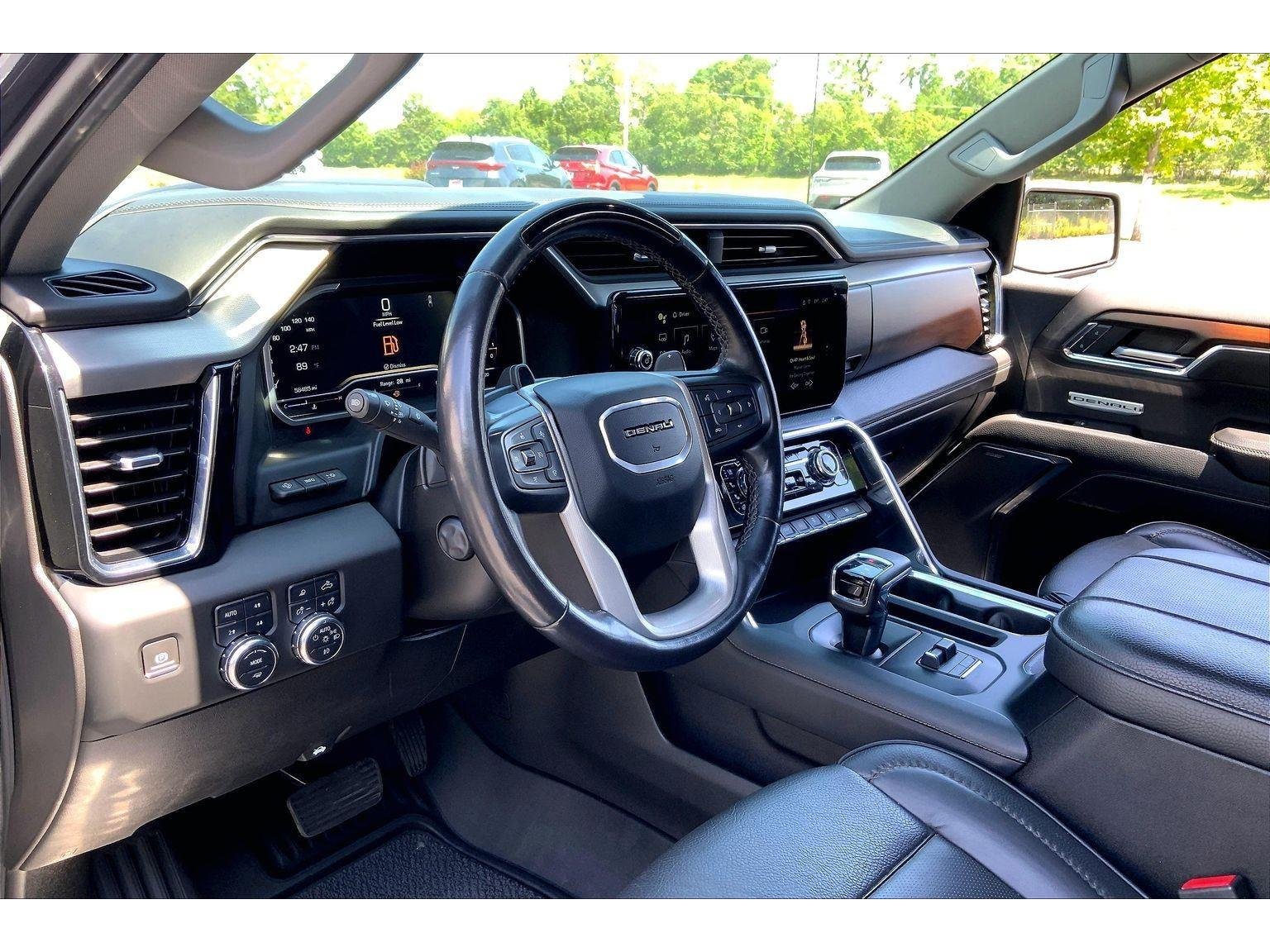 Used 2024 GMC Sierra 1500 Denali AWD/4WD image 13