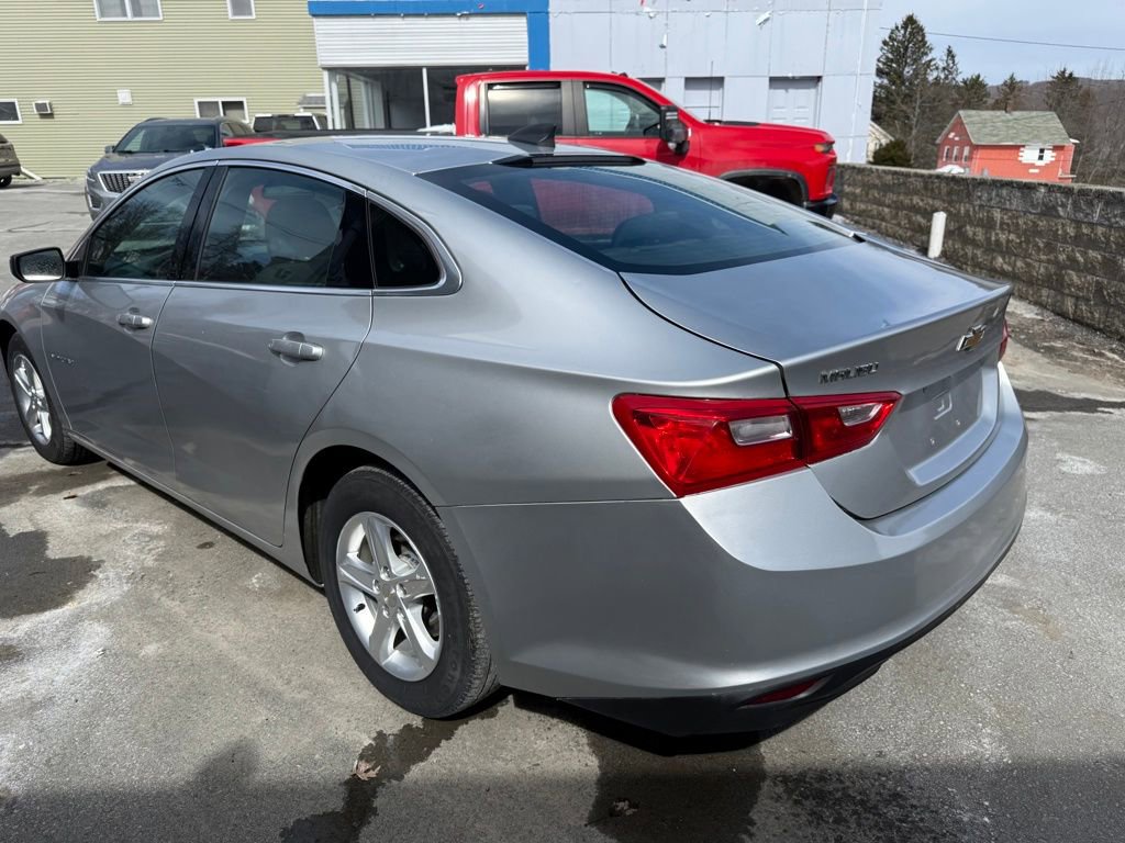 Used 2021 Chevrolet Malibu LS image 3
