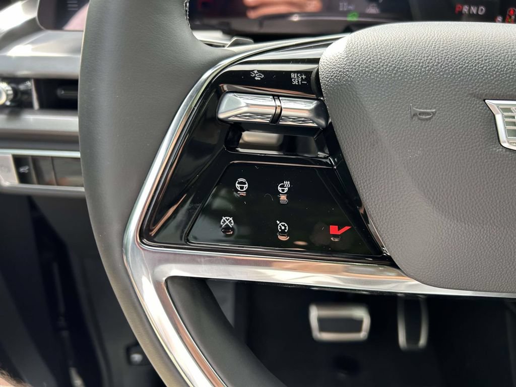 New 2027 Cadillac Vistiq Sport AWD/4WD image 23