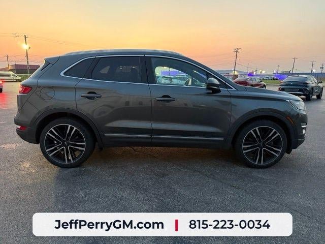 Used 2017 Lincoln MKC Reserve w/ Lincoln MKC Climate Package AWD/4WD image 4