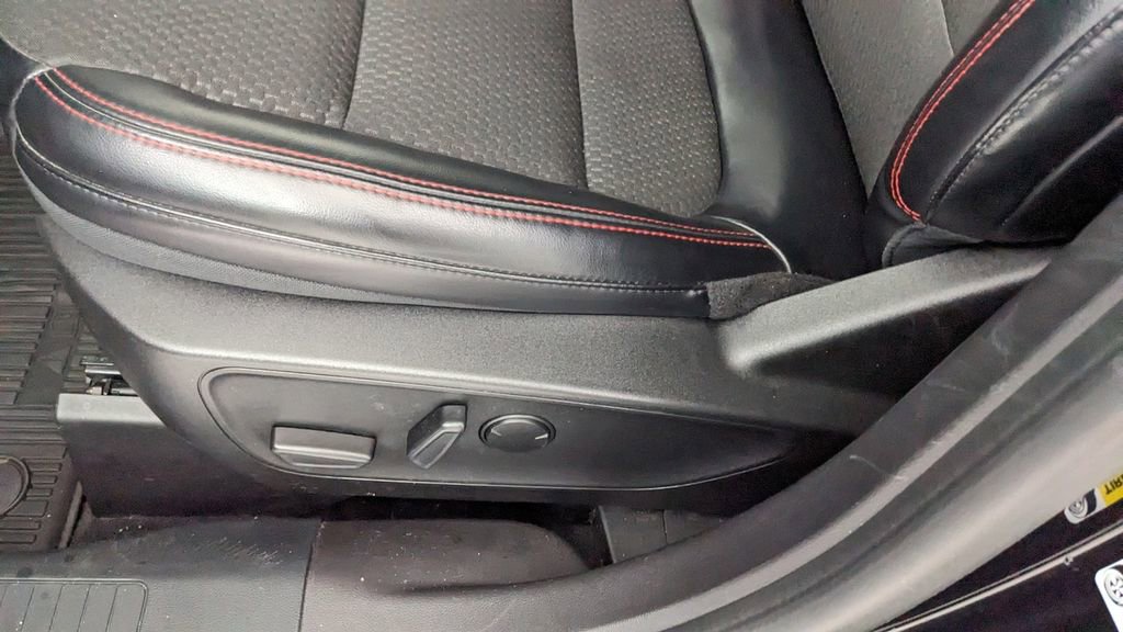 Certified 2023 Ford Escape ST-Line w/ Tech Pack #1 image 27