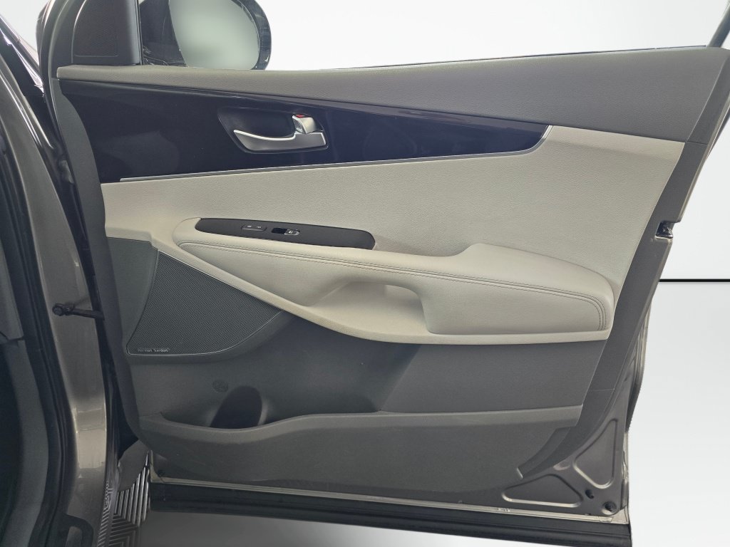 Used 2019 Kia Sorento SX FWD image 44