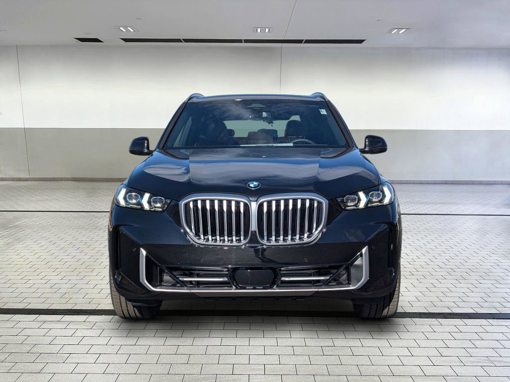 Used 2026 BMW X5 xDrive40i w/ Premium Package AWD/4WD image 3