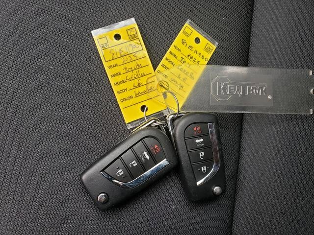 Used 2025 Toyota Corolla LE image 25