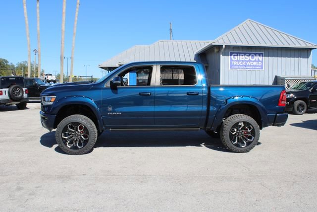Used 2022 RAM 1500 Laramie w/ Sport Appearance Package image 6