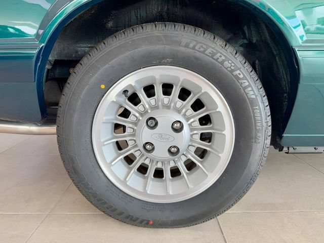 Used 1990 Ford Mustang LX RWD image 19