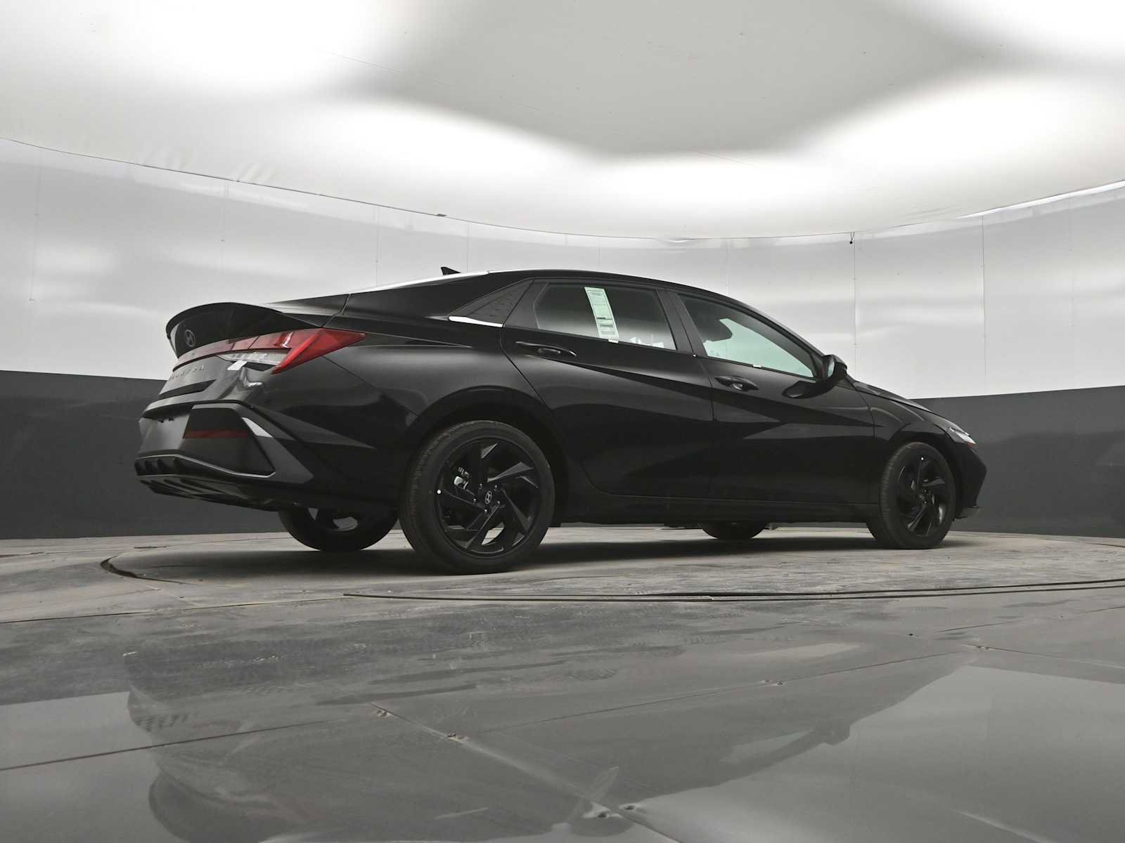 New 2026 Hyundai Elantra SEL Sport FWD image 37
