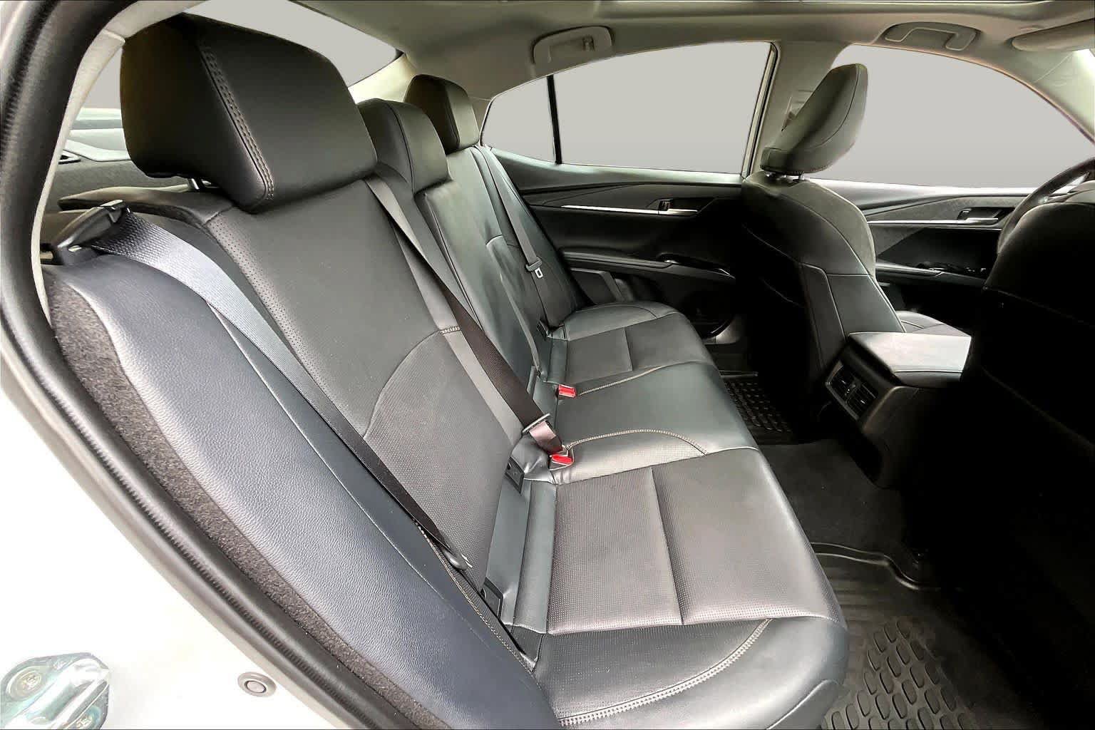 Certified 2025 Toyota Camry XLE w/ Premium Package AWD/4WD image 19