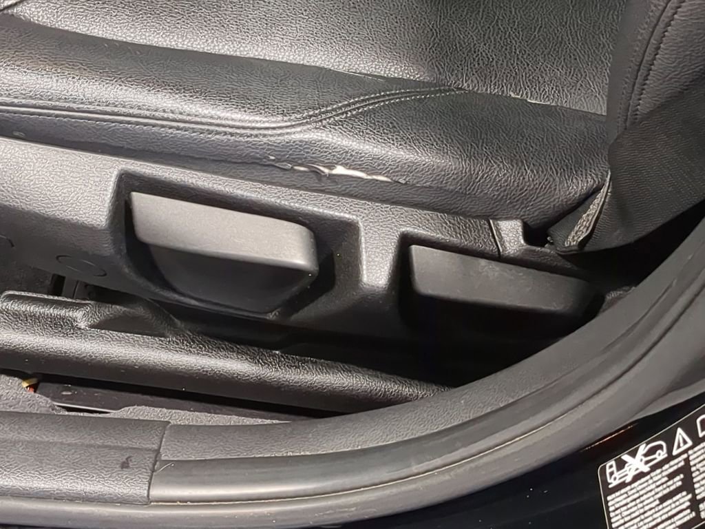 Used 2014 BMW 320i xDrive Sedan AWD/4WD image 21