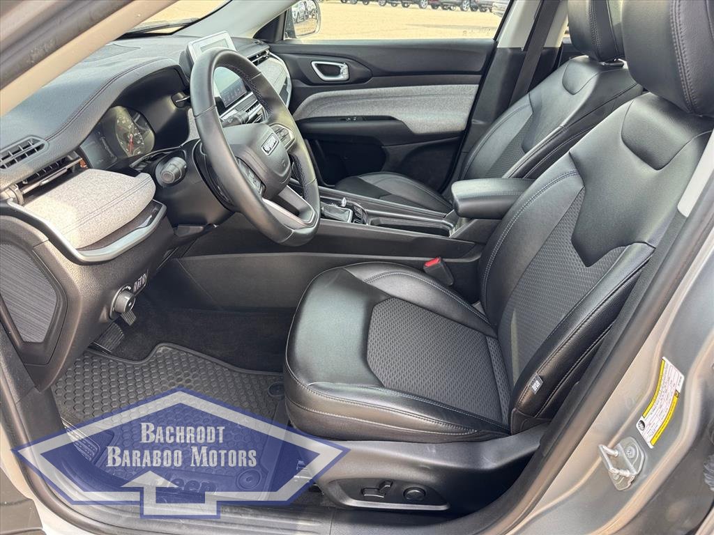 Used 2022 Jeep Compass Latitude w/ Sun and Sound Group image 10