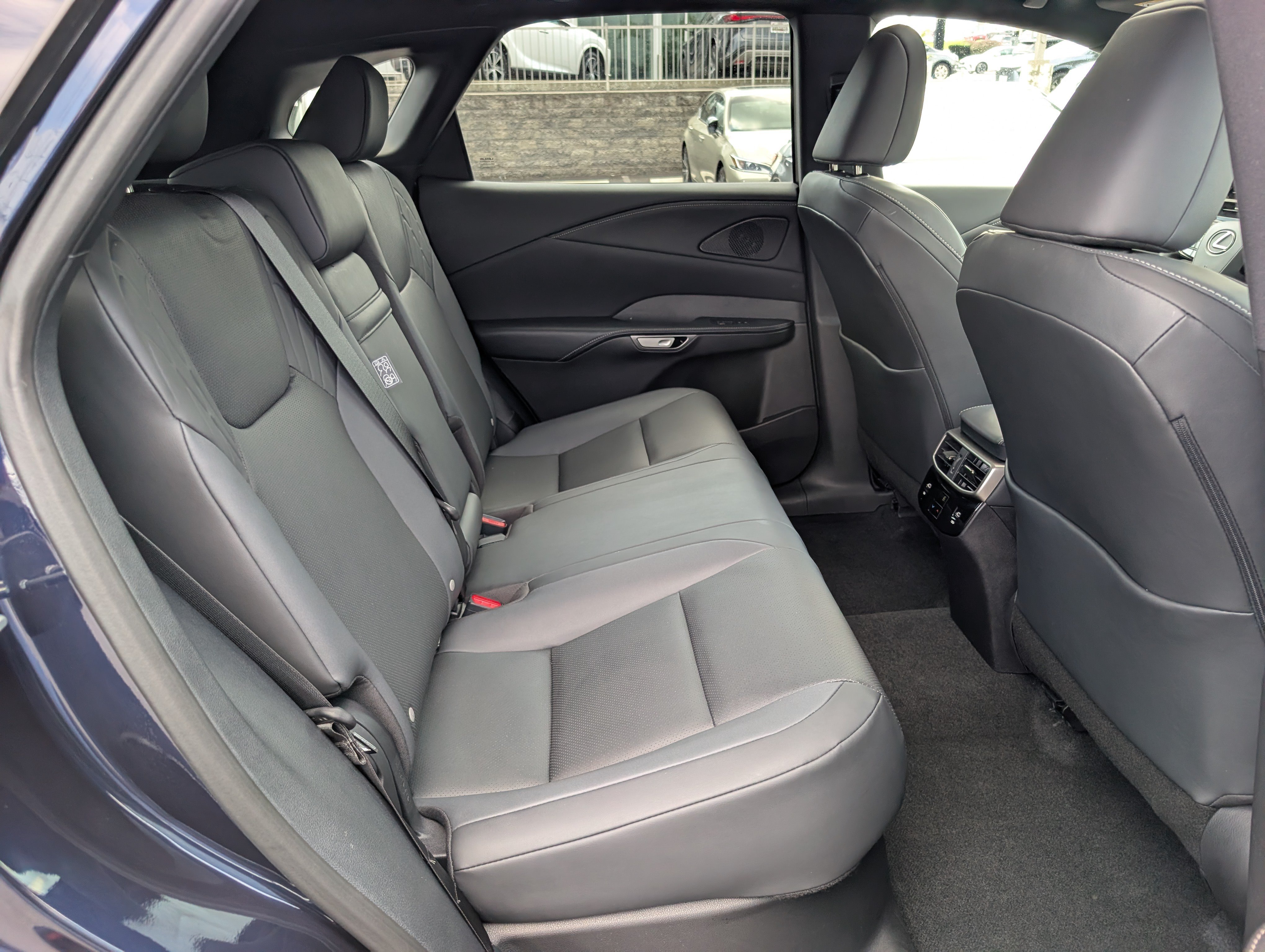 Certified 2025 Lexus RX 350 Premium w/ Accessory Package AWD/4WD image 12
