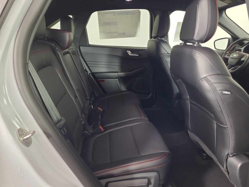New 2026 Ford Escape ST-Line w/ Tech Pack #1 AWD/4WD image 22
