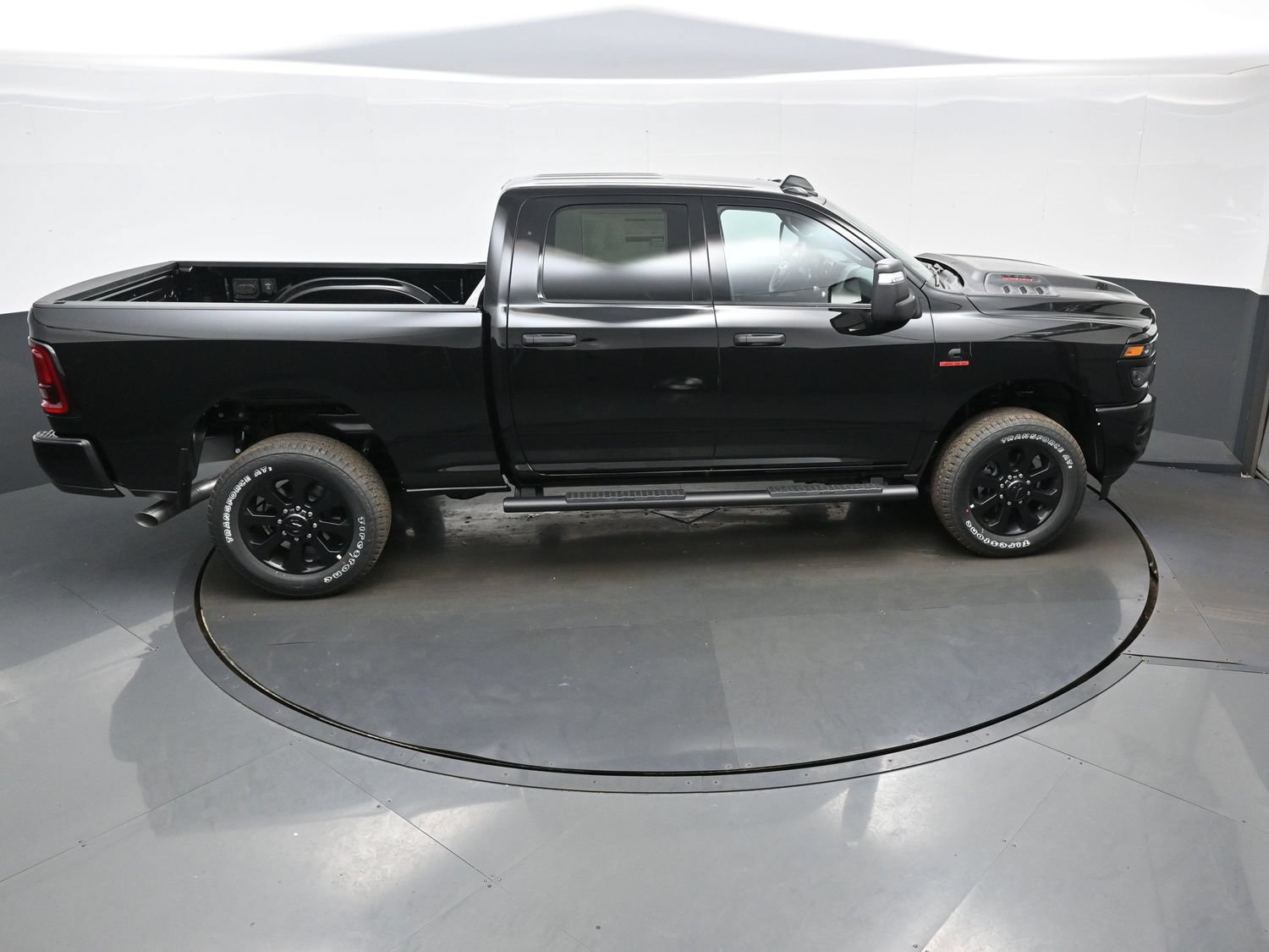New 2026 RAM 2500 Tradesman AWD/4WD image 26