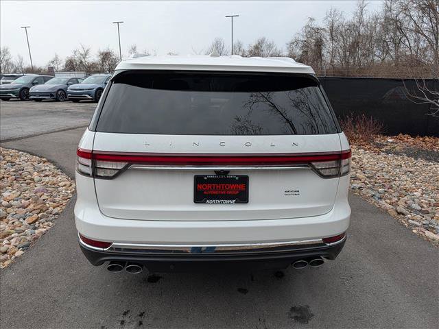 Certified 2023 Lincoln Aviator Reserve w/ Equipment Group 201A AWD/4WD image 4